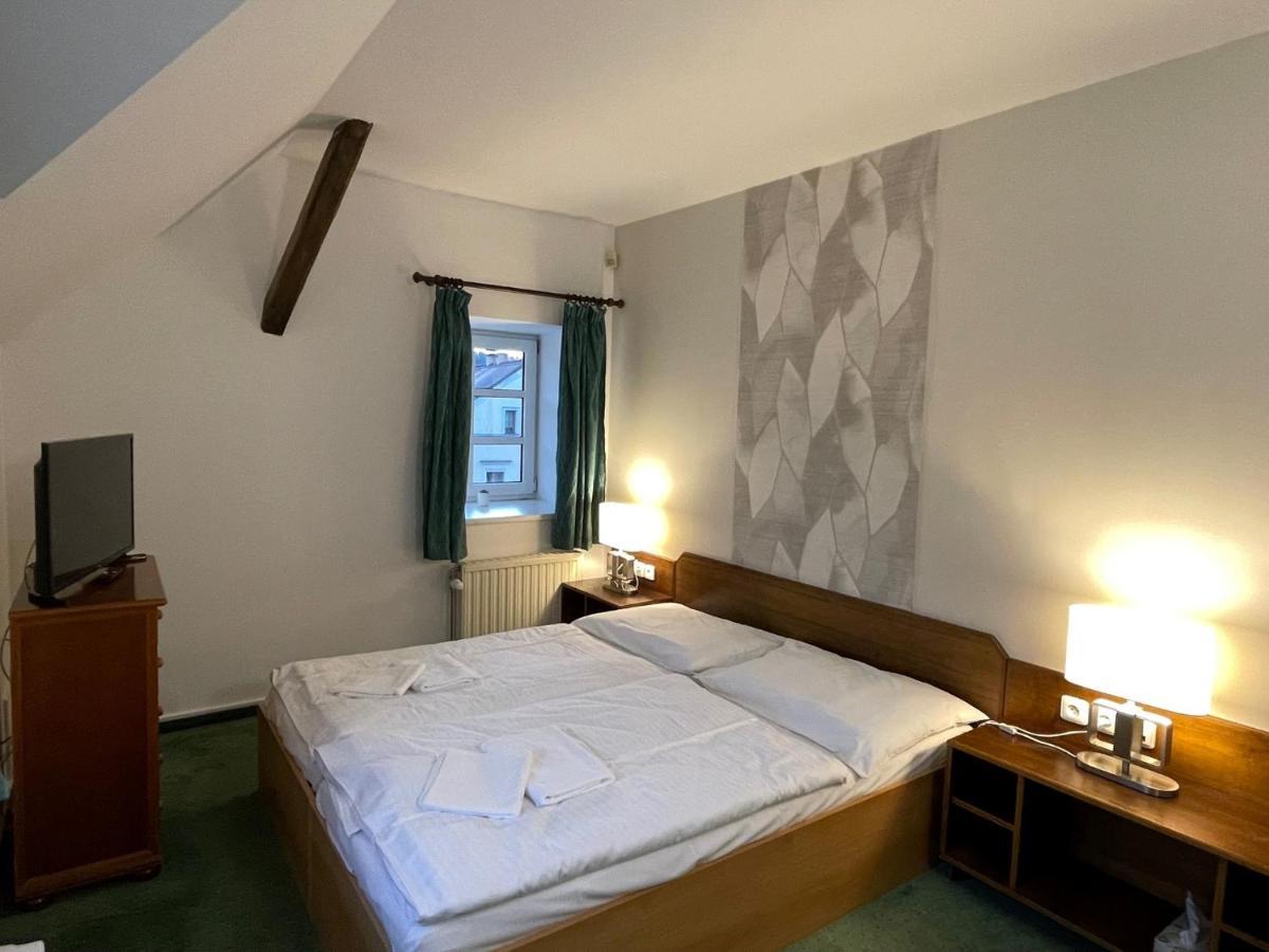 Bechneruv Statek Hotel Lány Екстериор снимка