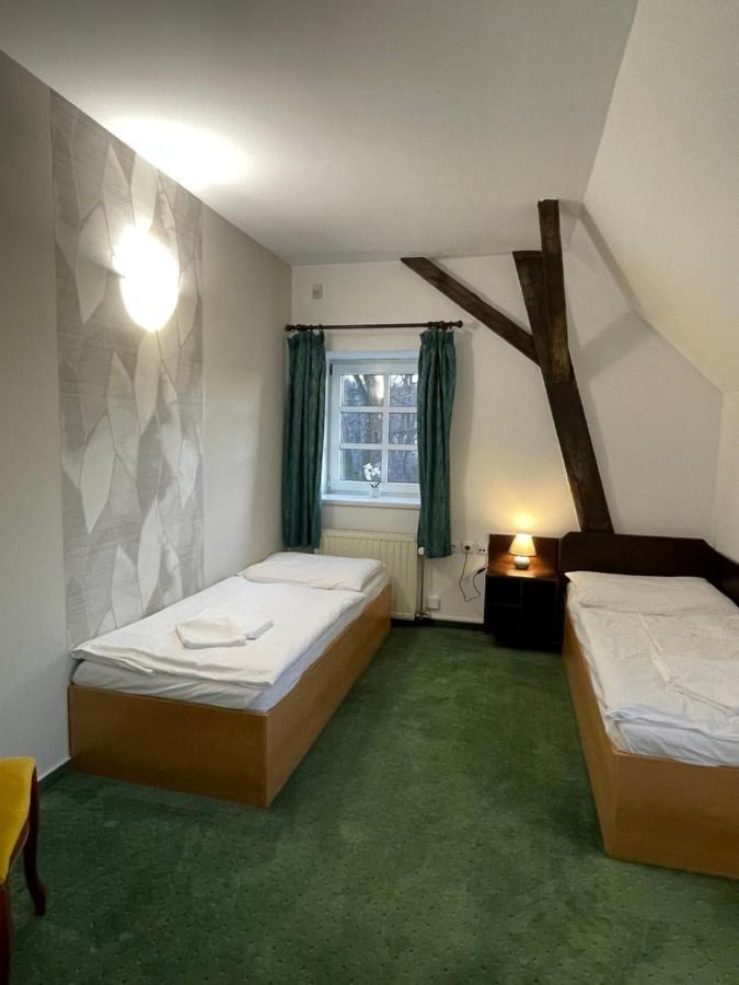 Bechneruv Statek Hotel Lány Екстериор снимка