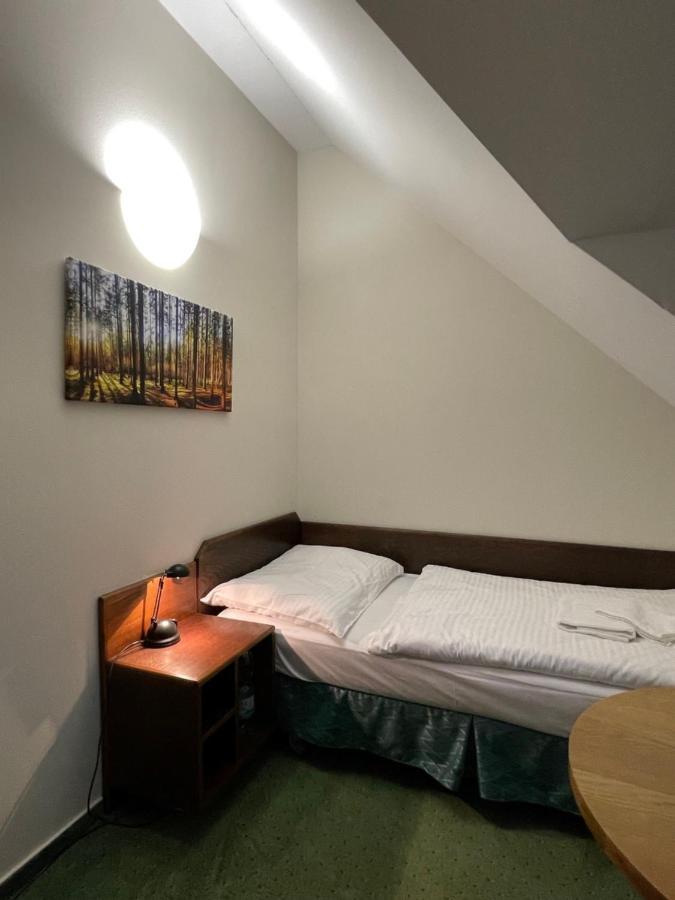 Bechneruv Statek Hotel Lány Екстериор снимка